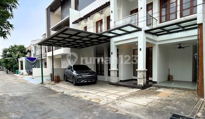Dijual Cepat ! Rumah Pejaten Siap Huni Jalan 2 Mobil Lebar