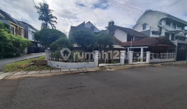 Rumah Gudang Peluru Siap Huni Akses Jalan 3 Mobil 2