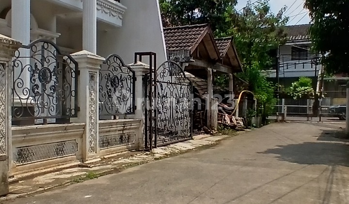 Dijual Cepat Rumah Hitung Tanah Komplek Bumi Satria Kencana