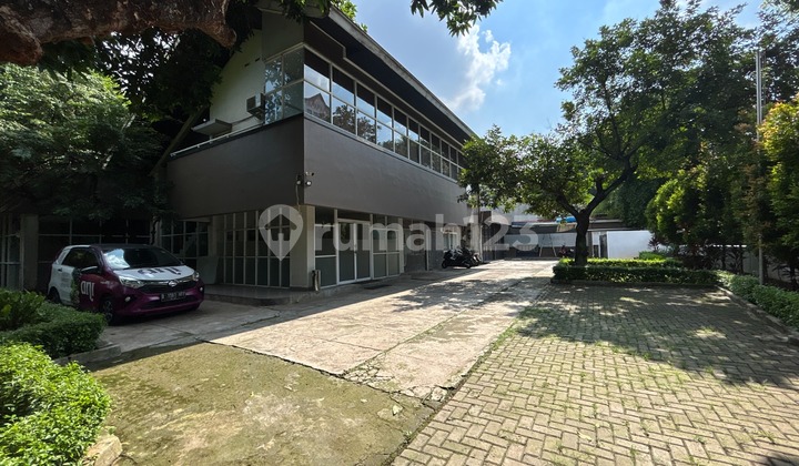 Kebayoran Baru Ex Office House with Main Road Access
