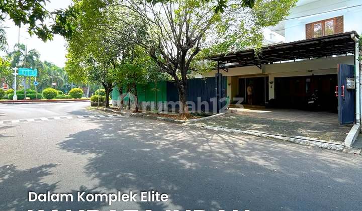 Kalibata Move-in Ready Home in Elite Complex, 3-Car Wide Road Kalibata Move-in Ready Home in Elite Complex, 3-Car Wide Road