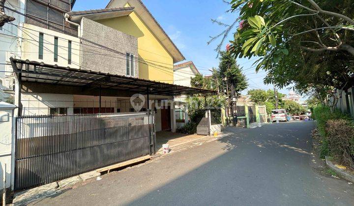 Rumah Siap Huni Area Tebet Jalan 2 Mobil 1