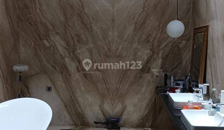 Dijual rumah hook  minimalis pluit permai 2