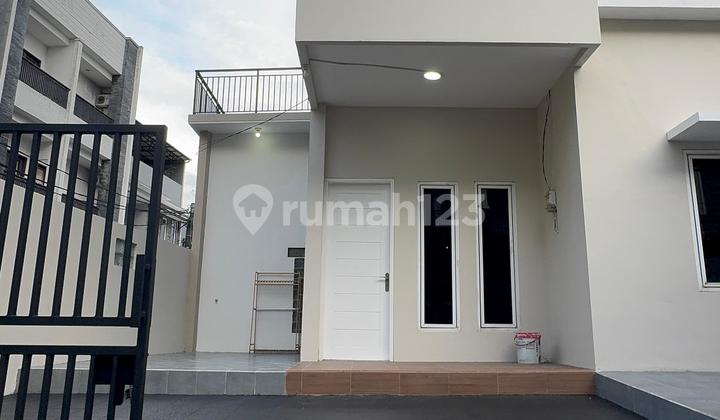 Quick Sale 3-Storey House Muara Karang