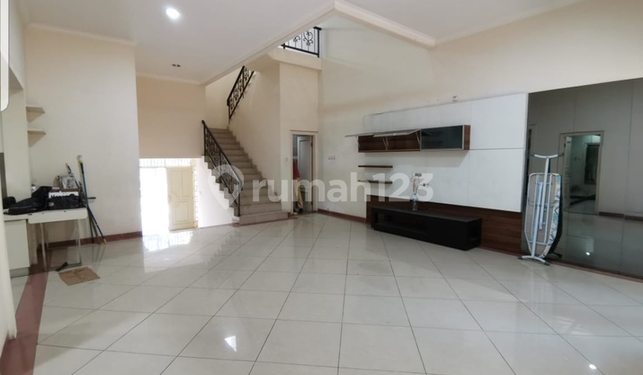 Amar Rumah Bagus Pik.di Cluster Damar Bukit Golf Mediterania, Jl. Ebony Golf Raya, Kamal Muara, Penjaringan, Kota Jakarta Utara, Dki Jakarta, Indonesia, 14470, Penjaringan