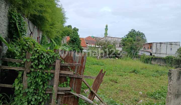 Commercial Land Near Toll Gate and in the Center of Tangerang City Commercial Land Near Toll Gate and in the Center of Tangerang City