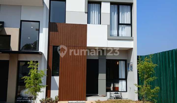 Rumah 2 Lt View Danau dan Bukit Rumah 2 Lt View Danau dan Bukit