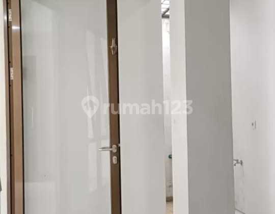 Rumah 2 LT Dekat Club Hause dan Mall Graha Raya Tangerang 2
