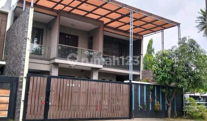 Rumah 2 LT di Jl Boulevard Utama Banjar Wijaya Tangerang