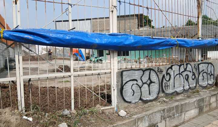 Business Space in the Center of Tangerang City and a Strategic Location Business Space in the Center of Tangerang City and a Strategic Location