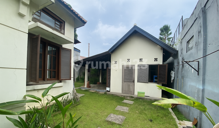 For Rent Heritage Style Commercial House In Kotabaru