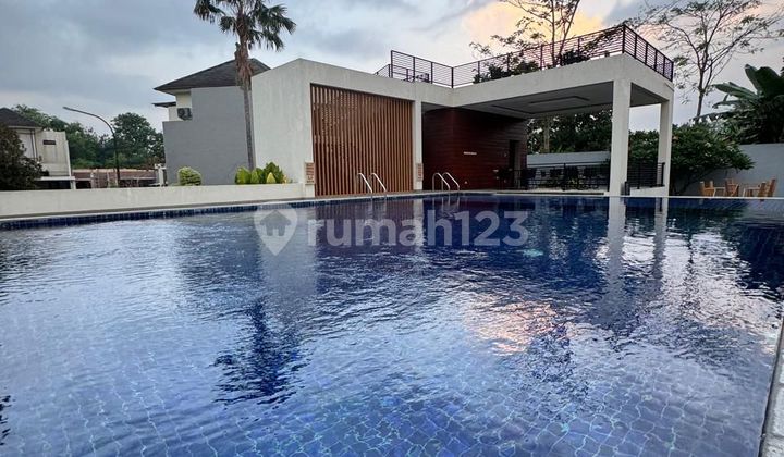 Dijual Rumah Cantik Dalam Perum Fasilitas Swimpool Siap Huni