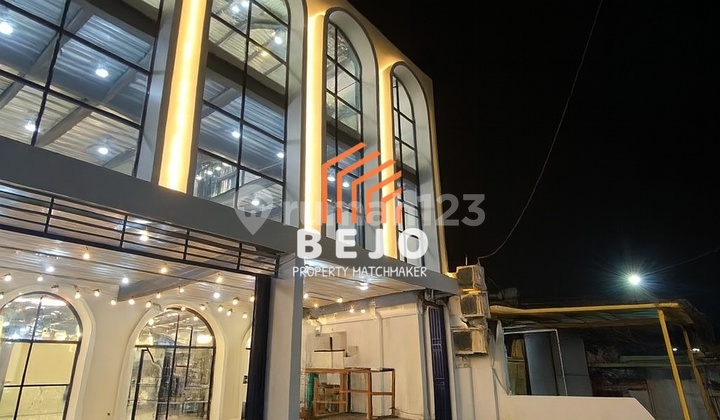 For Rent 3-Story Building Suitable for Shop Office Cafe For Rent 3-Story Building Suitable for Shop Office Cafe