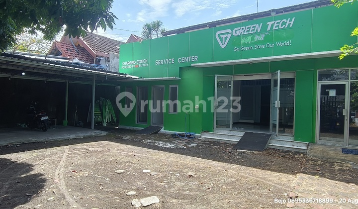 For Rent, Suitable for Office, City Center, Ample Parking For Rent, Suitable for Office, City Center, Ample Parking