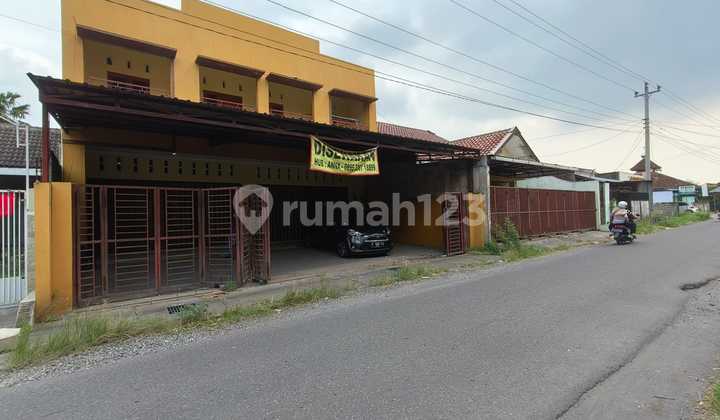 For Rent: Shophouse Suitable for Office, Shop Near Imogiri