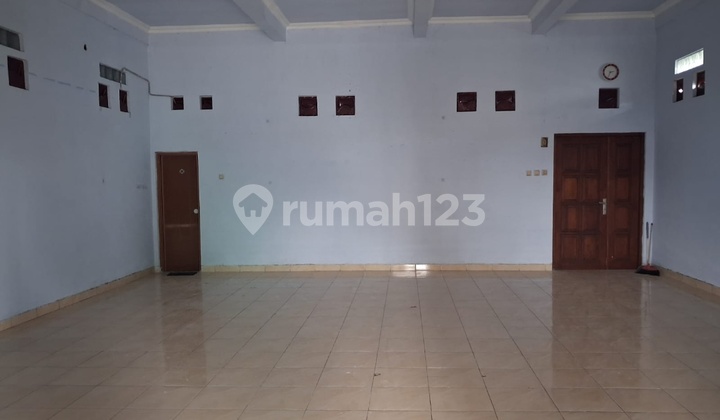 For Rent 2-Story Shop House Ready to Use in Imogiri 2