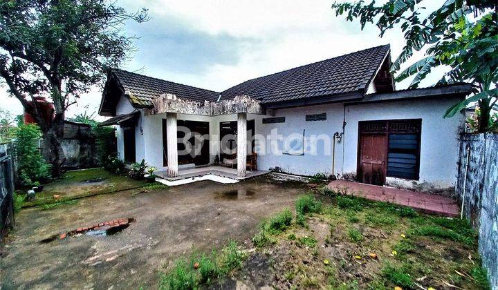 RUMAH HADAP BARAT TANAH LUAS DI CELENTANG BRIGJEN HASAN KASIM KALIDONI KENTEN PALEMBANG DEKAT IPEKA DAN KUSUMA BANGSA SERTA PTC MALL 1