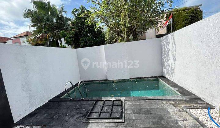 Disewakan Villa Nyaman Di Lokasi Strategis Di Seminyak Dengan Unit Terbatas  2