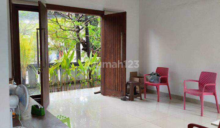 For Sale Hunian Mewah 5 BR Lokasi Startegis Denpasar 2