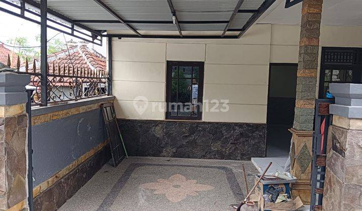 Rumah Dijual Atau Disewakan Rumah Tingkat 2 Nusa Dua 1