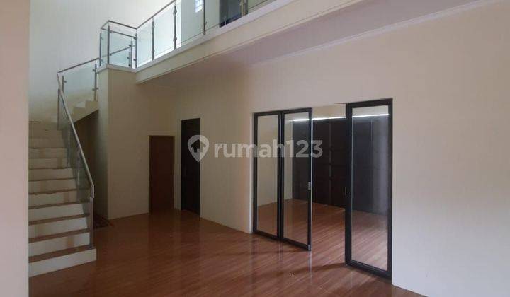 Jarang Ada Rumah Baru Minimalis luas Tanah 216 harga 1 M an 2