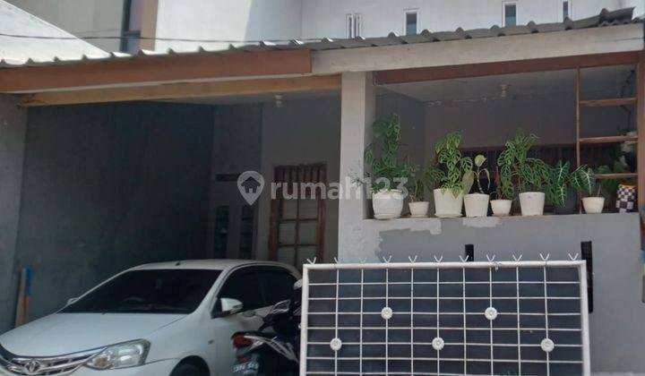 Jarang Ada Rumah Siap Huni 4 Kt Harga 400 Jutaan Di Cipageran  1