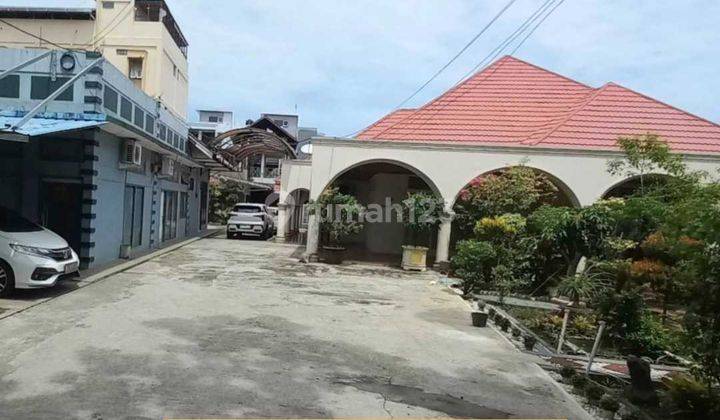 Investasi Rumah Menguntungkan Lokasi Strategis Bisa Untuk Guest House, Hotel, Kost Eksklusif  1