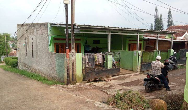 Rumah Hook Bangunan Baru di Bumi Parahyangan Kencana 1