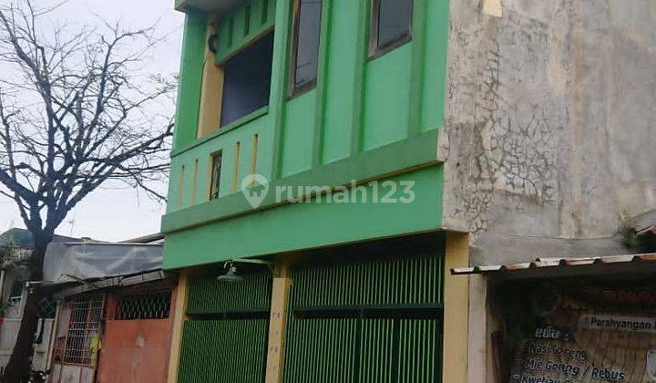 Rumah 2 Lantai Lokasi Dekat Polres di Bumi Parahyangan Kencana 1