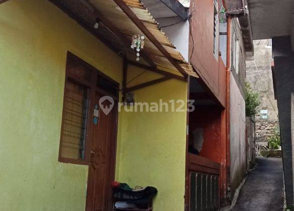 Kost Murah Lokasi Dekat Kawasan Kampus di Ciumbuleuit 1