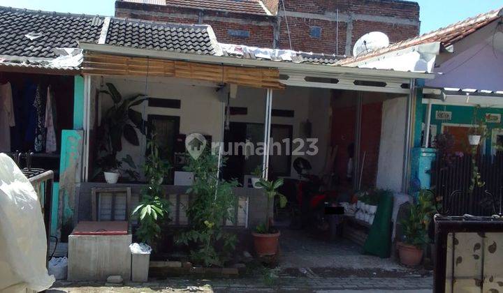 Rumah Asri Dekat Ke Minimarket di Sanggar Mas Lestari, Banjaran 1