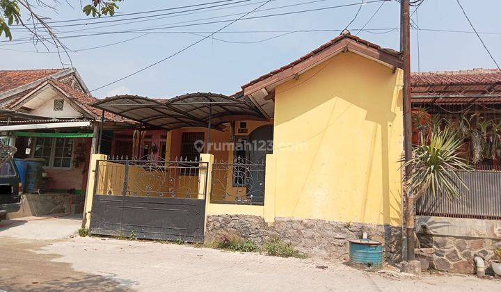 Rumah Lokasi Dekat Ke Tol Soroja di Bumi Parahyangan Kencana 1