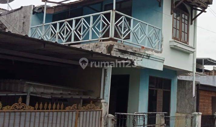 Rumah Kosong Siap Huni Lokasi Dekat Ke Fasum di Gading Tutuka 1