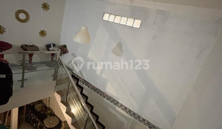 Rumah 3 Lantai Mewah dan Banyak Fasilitas di Permata Kopo 2