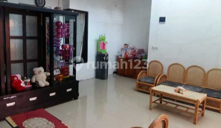 Rumah Lingkungan Tenang dan Nyaman di Taman Kopo Katapang Rumah Lingkungan Tenang dan Nyaman di Taman Kopo Katapang