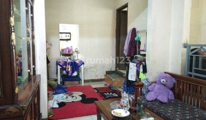 Rumah Bertingkat Ada 3 Kamar Tidur di Gading Tutuka 1