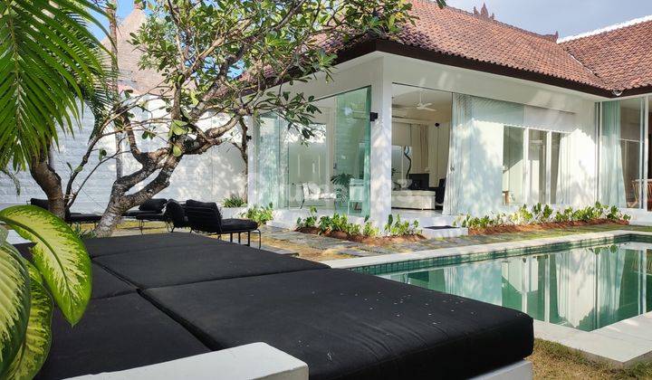 Luxurious Villa For Rent In Seminyak 3 Bed Ensuite Mw 0141 1