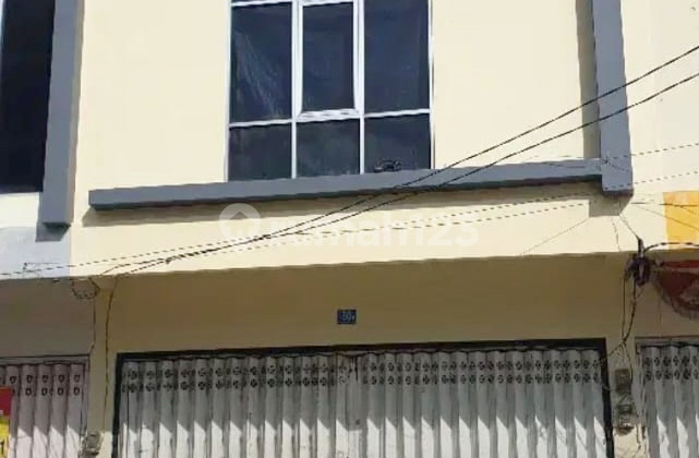 Ready-to-Use Shop House in Kuwukan (Nat)