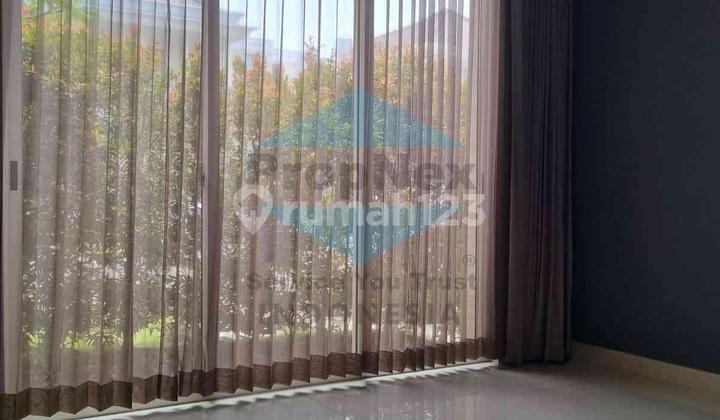 Rumah THE RITZ GRAND GOLF Pakuwon Indah Surabaya Barat 2