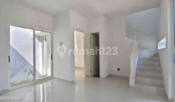 MURAH PUOOOL Rumah Wisata Bukit Mas Grand Palais MURAH PUOOOL Rumah Wisata Bukit Mas Grand Palais