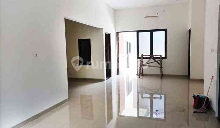 Rumah Minimalis Manyar Tirtomoyo (LM)