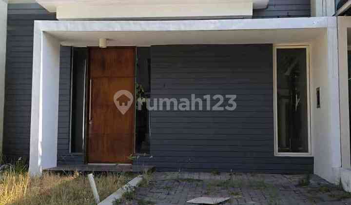 Rumah Modern di Northwest Park Arcazia (Msy)