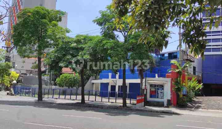 Bangunan Komersial Raya Gubeng Pusat Kota Surabaya Bangunan Komersial Raya Gubeng Pusat Kota Surabaya