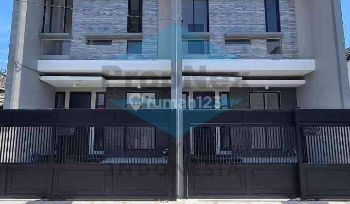 GRESS Rumah Klampis Semolo Timur 1