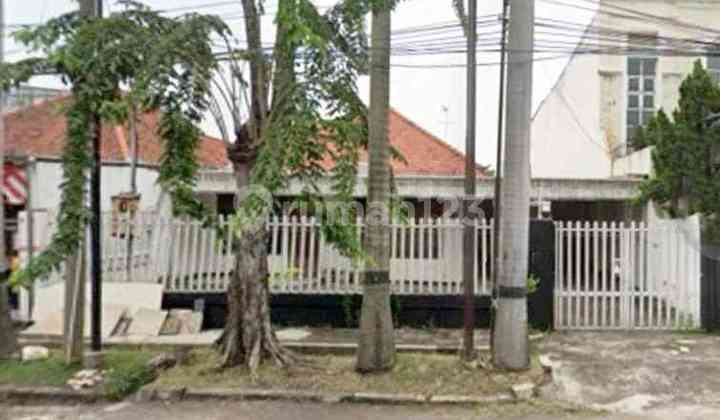 Rumah dan Tanah di Jl. Kartini Surabaya Pusat (Ln)