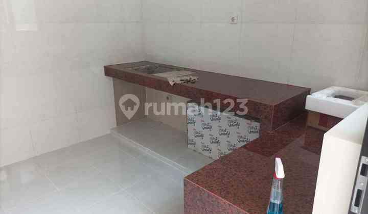 Rumah Minimalis Manyar Tirtomoyo (LM) 2