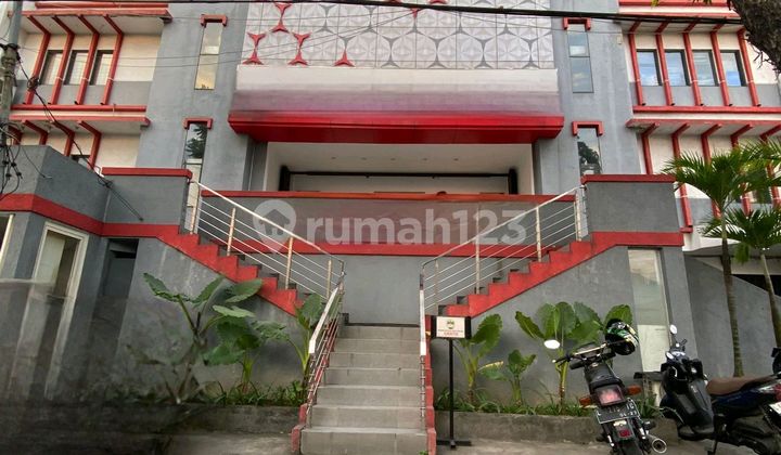 Ruko 4 Lantai Surabaya Pusat. Dekat Universitas Ruko 4 Lantai Surabaya Pusat. Dekat Universitas