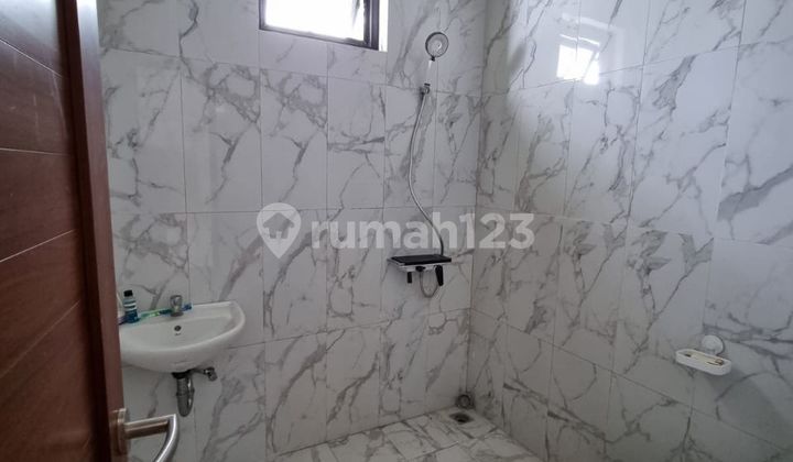Nice House Unfurnished SHM Jatibening, Bekasi 2