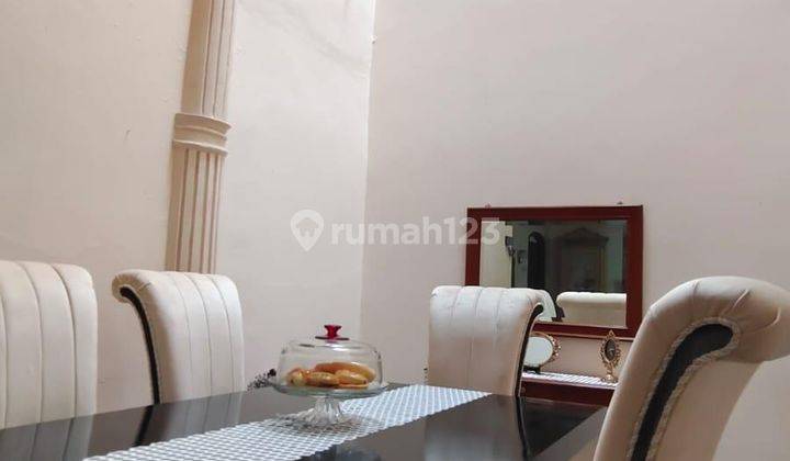 Rumah 2 Lantai Bagus Semi Furnished SHM di Cempaka Putih, Jakarta Pusat 2