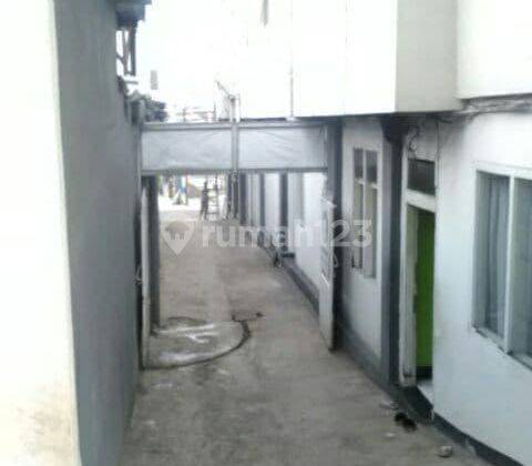 Rumah 2 Lantai Bagus Semi Furnished SHM 2